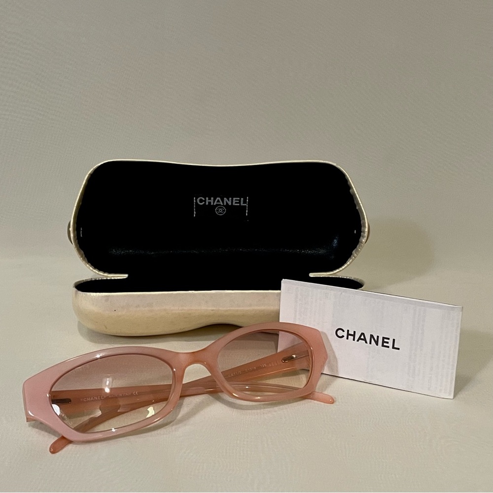 CHANEL Rectangular Glasses Made in Italy - Picture 7 of 9